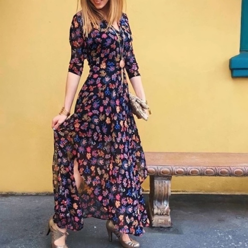 Anthropologie HD in Paris Varina Dress Black Floral Maxi Dress Size 0